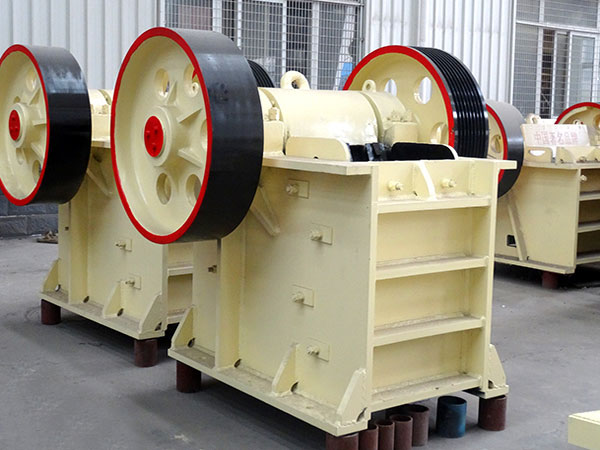 硅鐵鄂式破石機(jī)