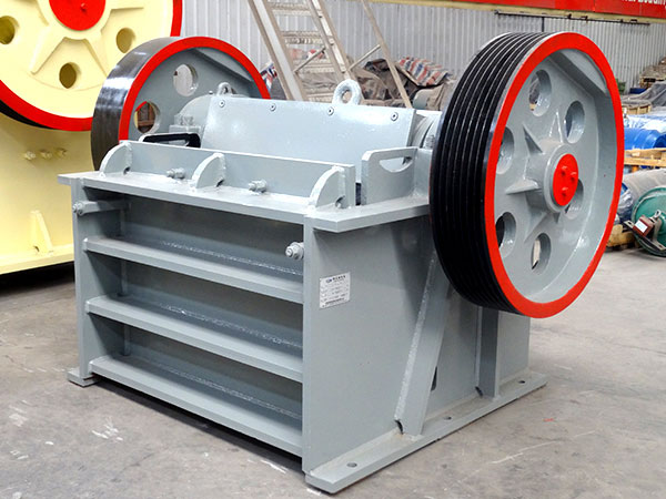 爐渣鄂式破碎機(jī)