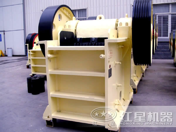 顎式破碎機(jī) 顎式破碎機(jī)