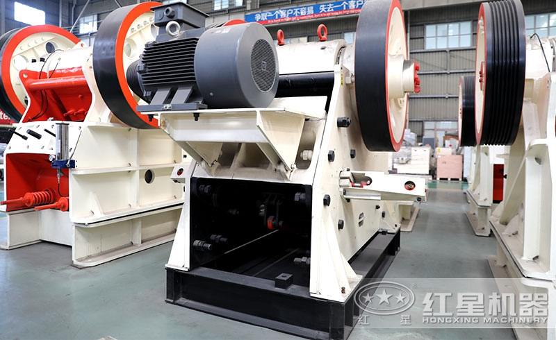 CJ歐版顎式破碎機(jī)設(shè)備