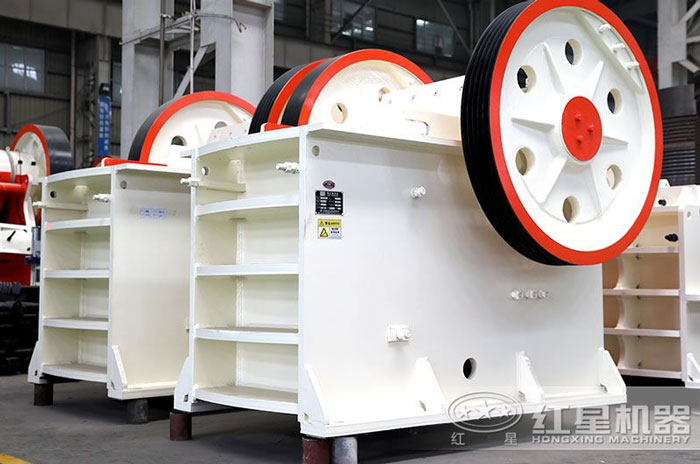 PE系列鄂式破碎機(jī)