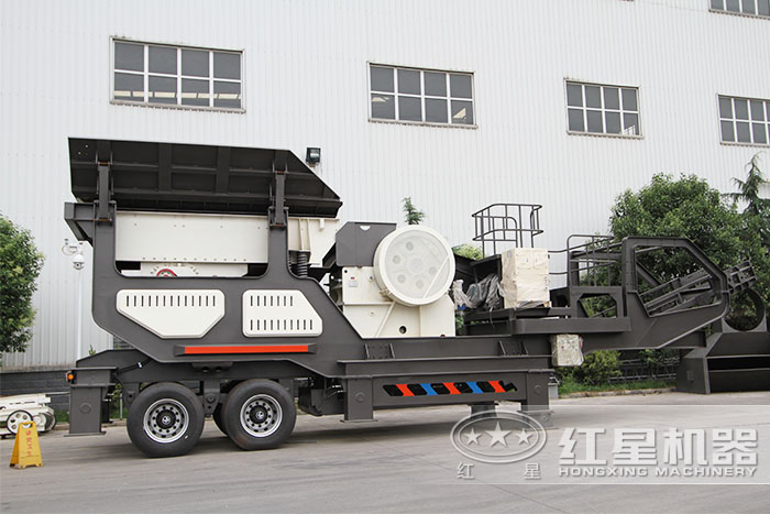 移動式鵝卵石碎石機(jī)