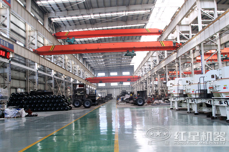 紅星礦石破碎設備生產(chǎn)車間