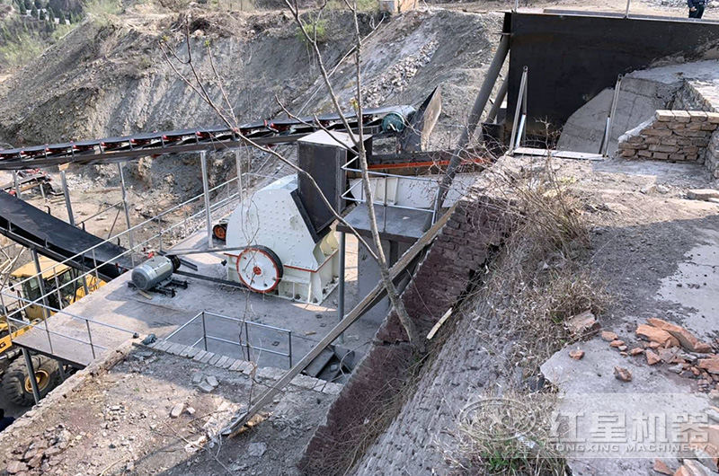 重錘式破碎生產(chǎn)現(xiàn)場