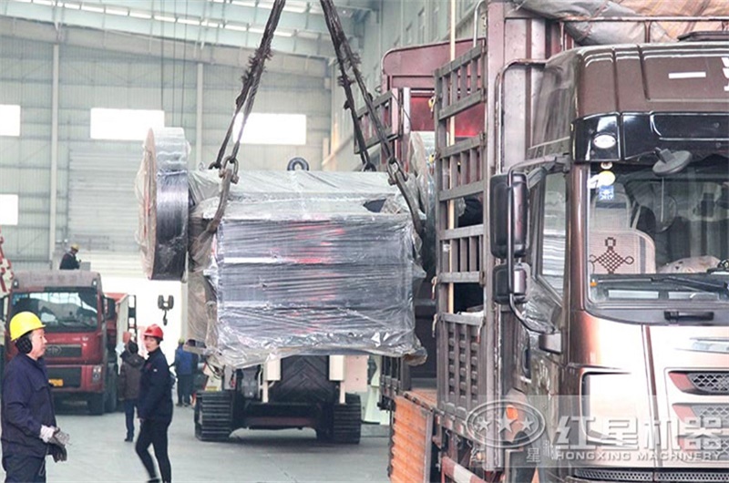 紅星隨時(shí)準(zhǔn)備為您服務(wù)